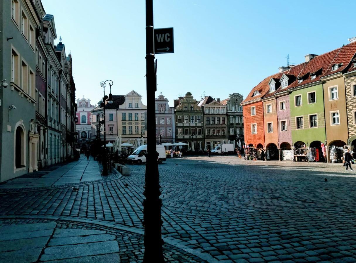 Ferienwohnung Slusarska Przy Starym 13 Posen Exterior foto